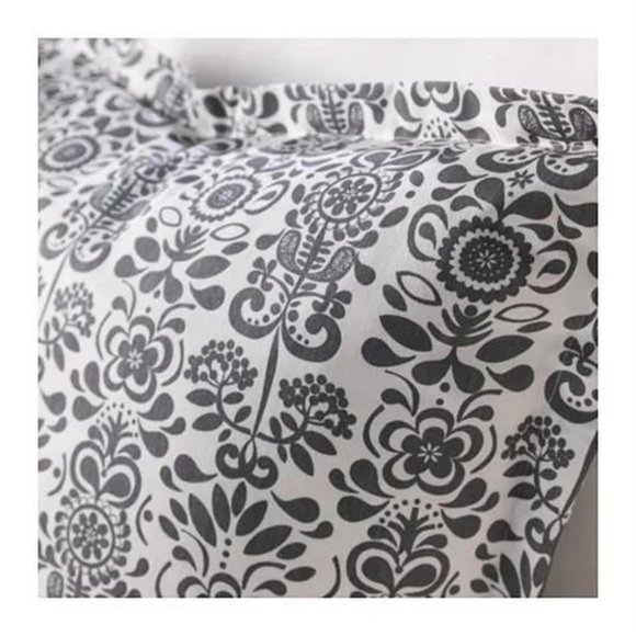 🏅host pick🏅Set of 3 IKEA AKERKULLA Euro Pillow Shams - Picture 2 of 3
